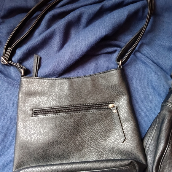 2 Purses - Picture 6 of 9